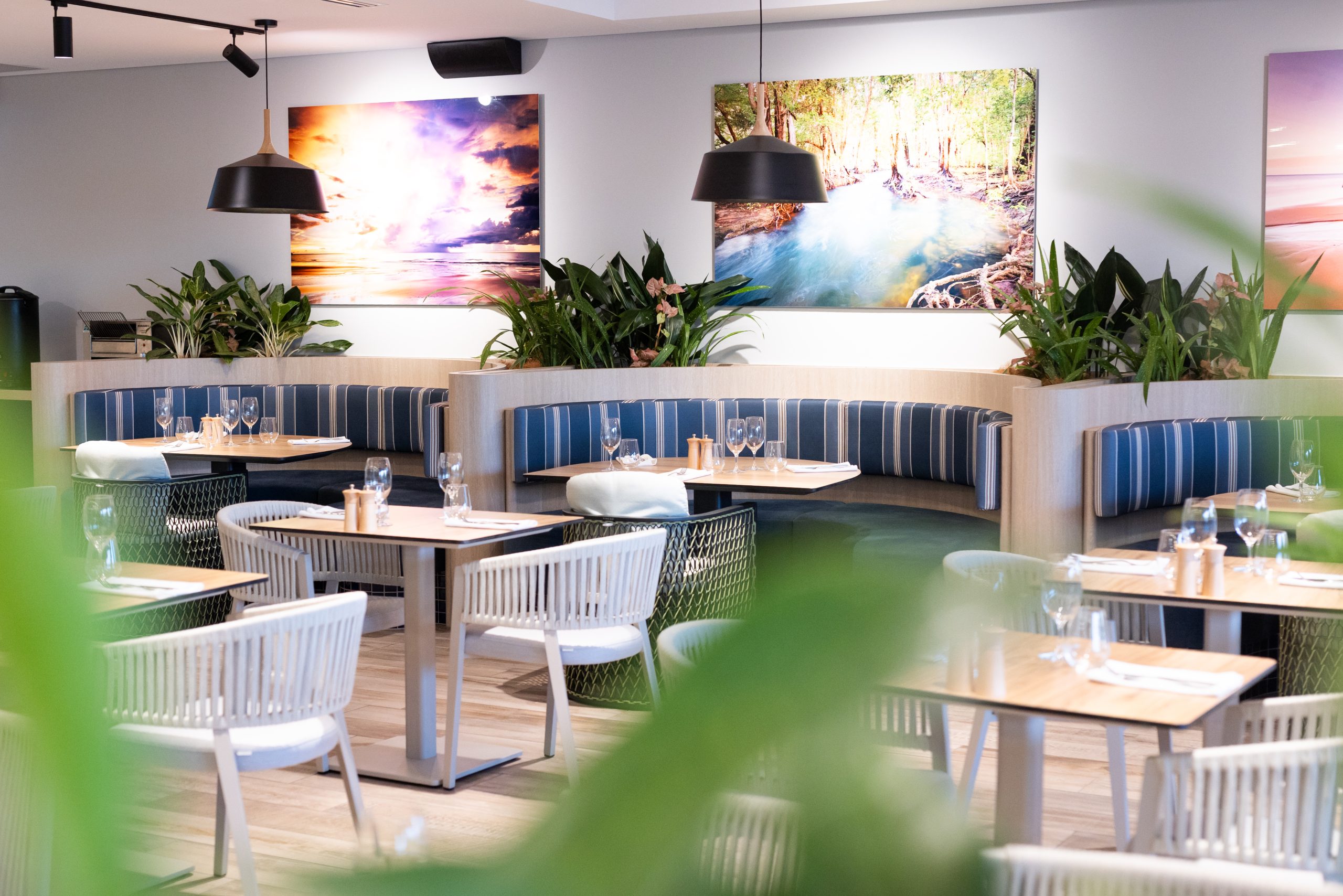 Poolhouse Bar and Kitchen